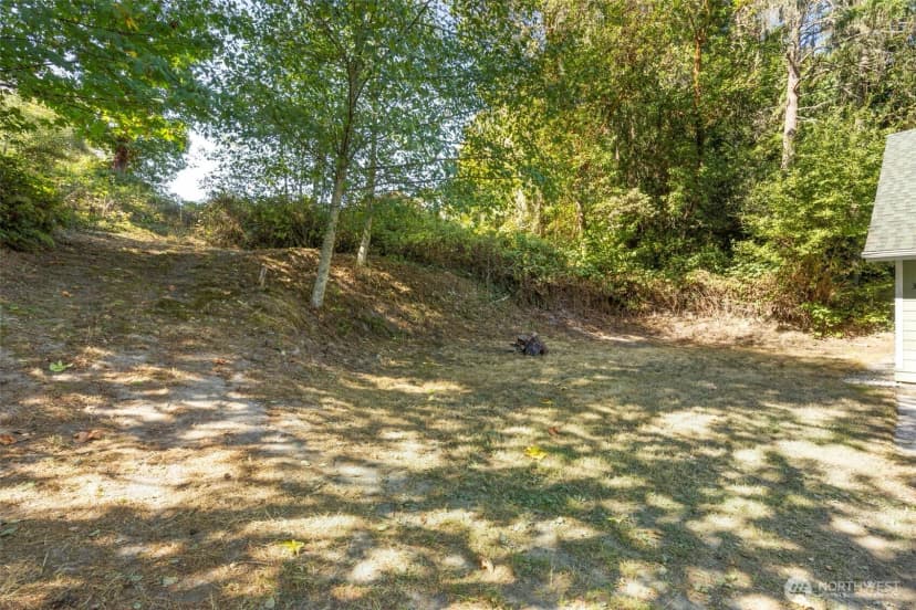 Property photo for 3715 Perry Avenue Ne, Bremerton photo 26