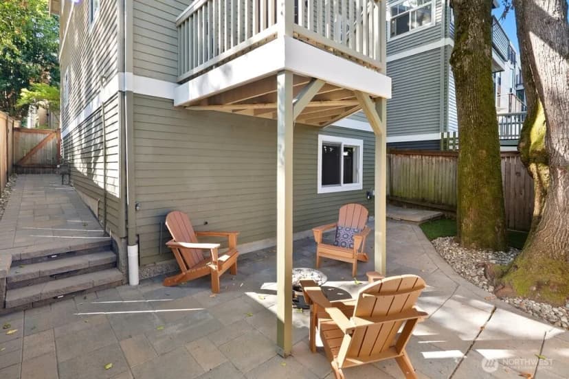 Property photo for 1126 24th Avenue, Seattle photo 32