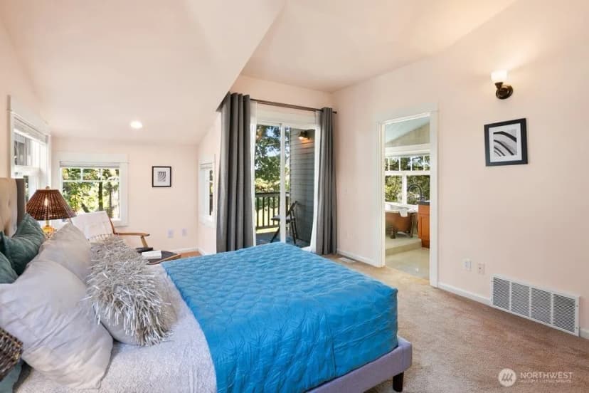 Property photo for 1126 24th Avenue, Seattle photo 15