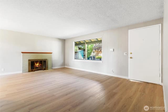 Property photo for 511 S 317th Street, Federal Way photo 4