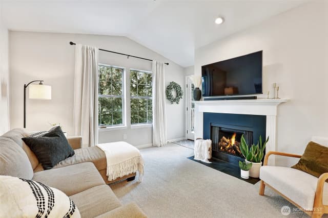 Property photo for 2600 Se 118th Avenue #4-301, Bellevue photo 2
