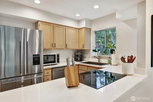 Property photo for 2600 Se 118th Avenue #4-301, Bellevue photo 4