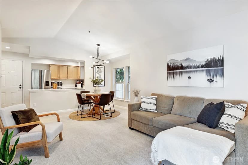 Property photo for 2600 Se 118th Avenue #4-301, Bellevue photo 3