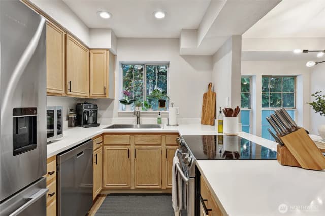 Property photo for 2600 Se 118th Avenue #4-301, Bellevue photo 5