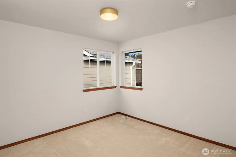 Property photo for 7811 Ne 199th Street, Kenmore photo 18