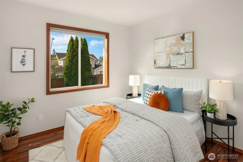 Property photo for 7811 Ne 199th Street, Kenmore photo 9