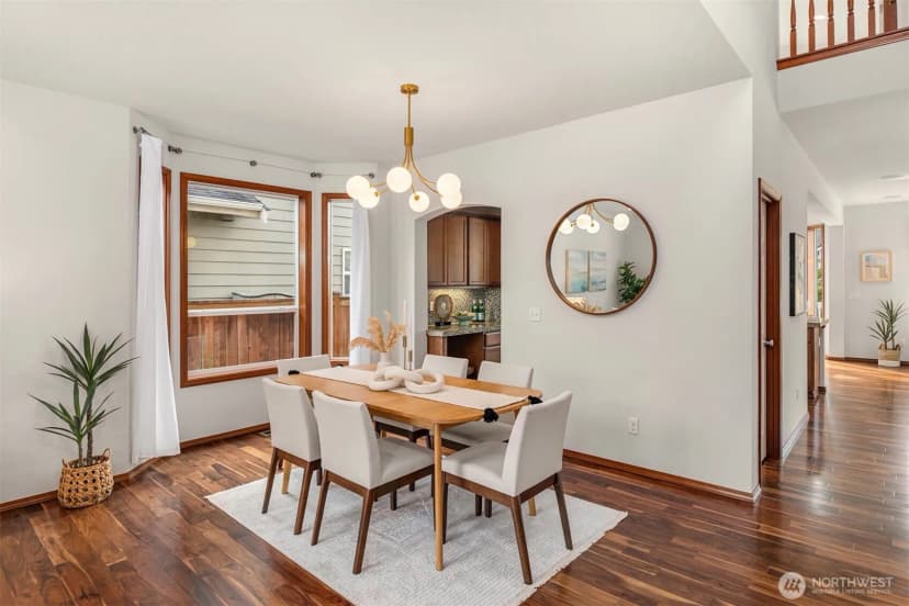 Property photo for 7811 Ne 199th Street, Kenmore photo 4