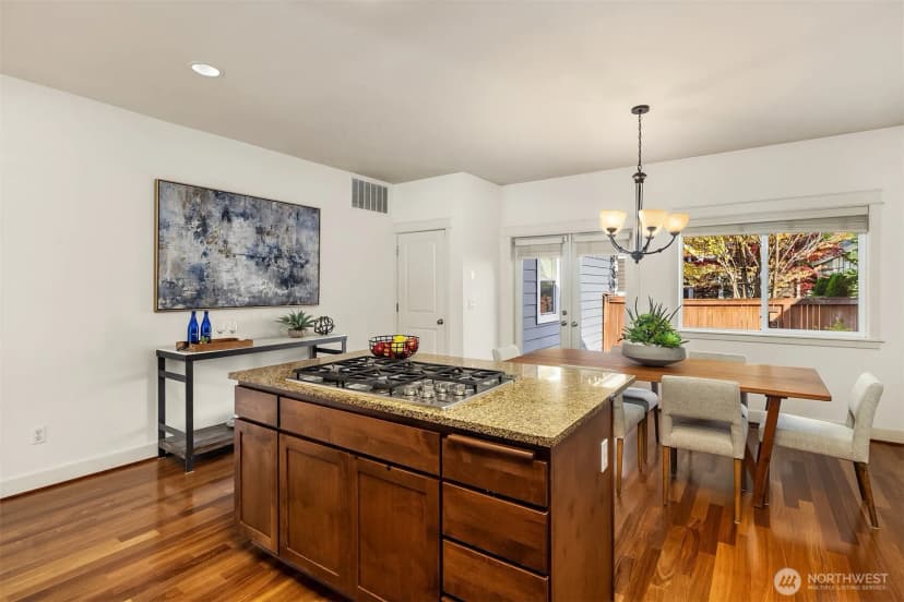 Property photo for 2166 Ne Natalie Way, Issaquah photo 26