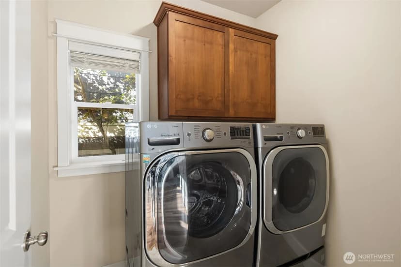 Property photo for 2166 Ne Natalie Way, Issaquah photo 12