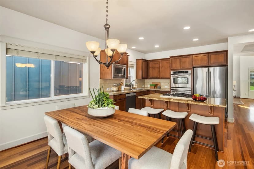 Property photo for 2166 Ne Natalie Way, Issaquah photo 22