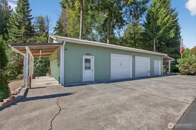 Property photo for 549 Diebert Road, Longview photo 12