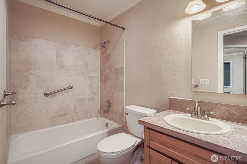 Property photo for 16505 97th Avenue Ct E, Puyallup photo 18