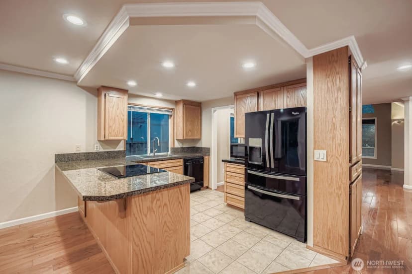 Property photo for 16505 97th Avenue Ct E, Puyallup photo 9