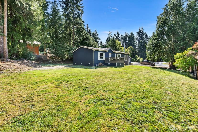 Property photo for 13721 137th Street Nw, Gig Harbor photo 2