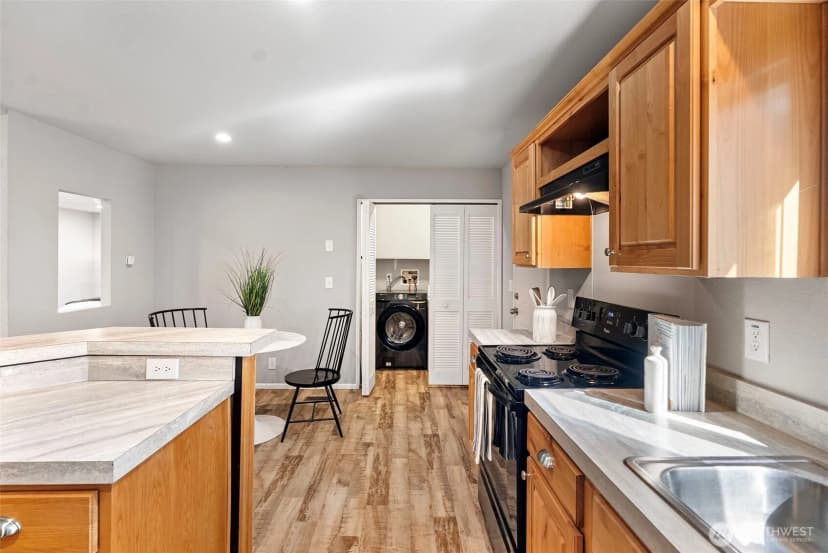 Property photo for 13721 137th Street Nw, Gig Harbor photo 13