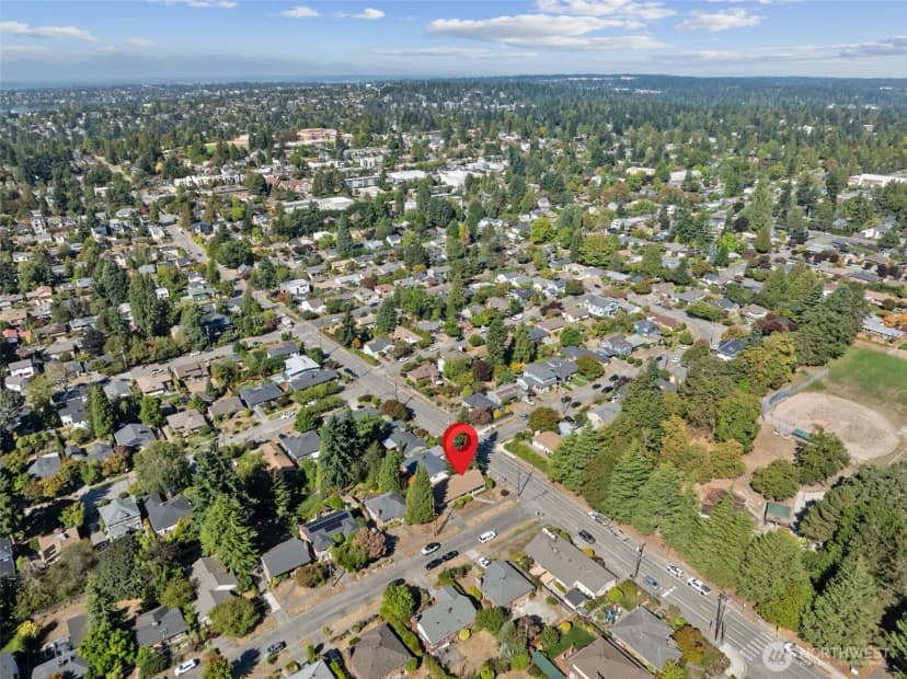 Property photo for 6855 43rd Avenue Ne, Seattle photo 23