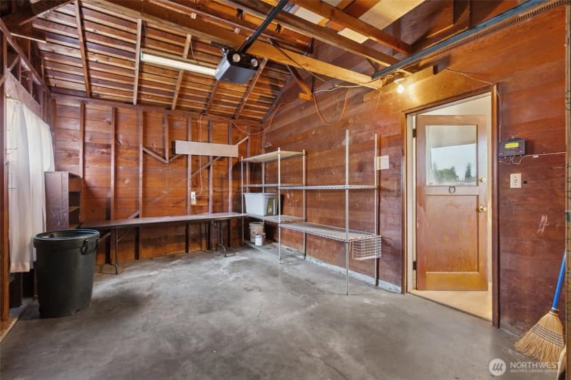Property photo for 6855 43rd Avenue Ne, Seattle photo 21