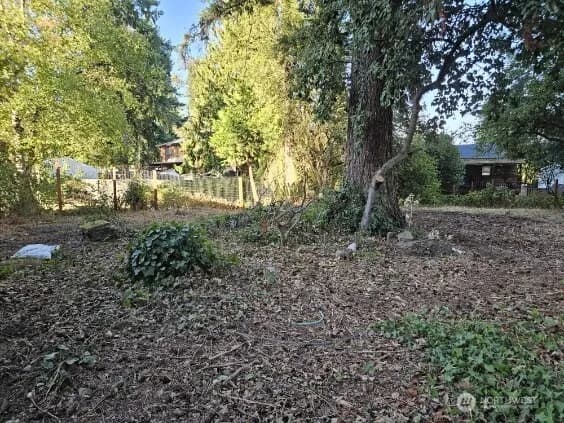Property photo for 14314 27th Avenue Ne, Seattle photo 7