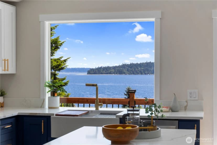 Property photo for 1313 Colchester Drive Se, Port Orchard photo 4