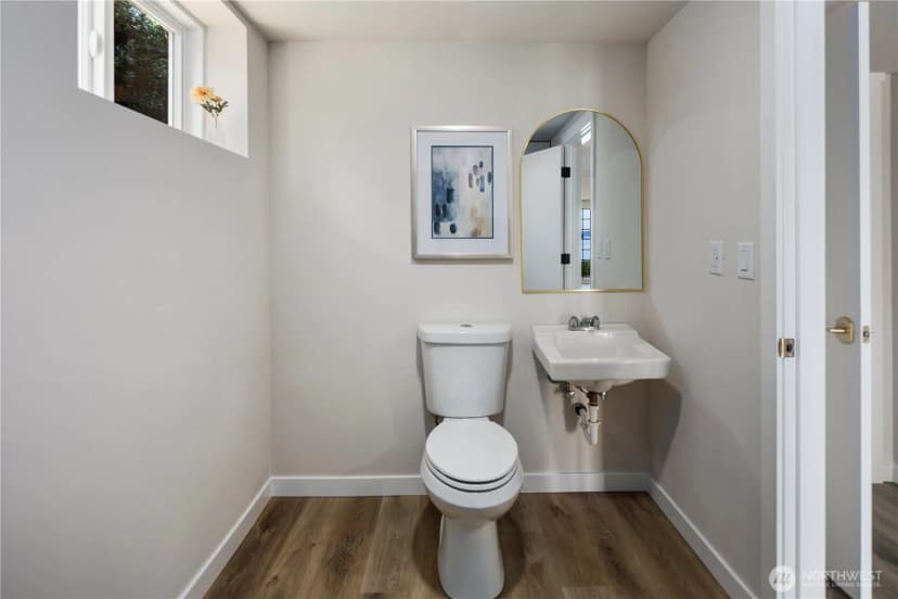Property photo for 1313 Colchester Drive Se, Port Orchard photo 18