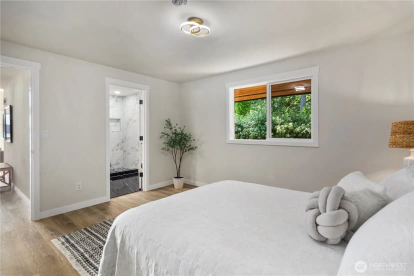 Property photo for 1313 Colchester Drive Se, Port Orchard photo 13