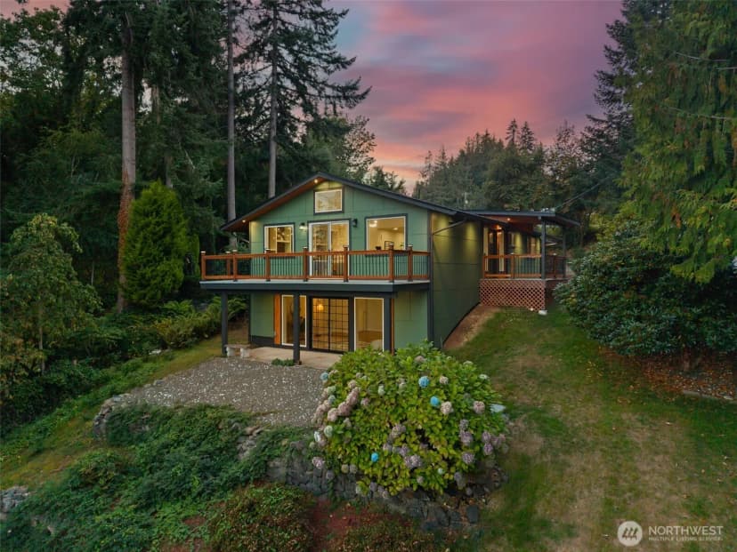 Property photo for 1313 Colchester Drive Se, Port Orchard photo 3