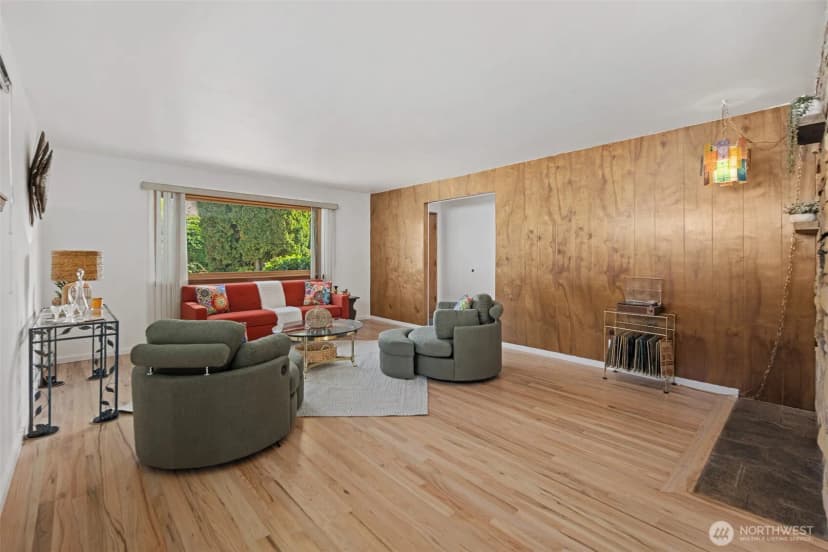 Property photo for 12225 Palatine Avenue N, Seattle photo 15