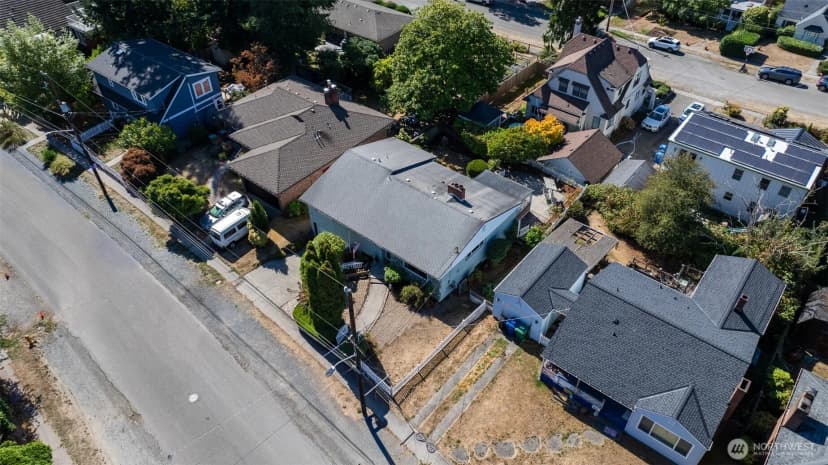 Property photo for 12225 Palatine Avenue N, Seattle photo 39