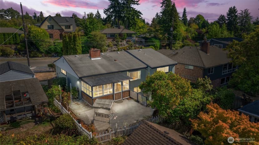 Property photo for 12225 Palatine Avenue N, Seattle photo 35