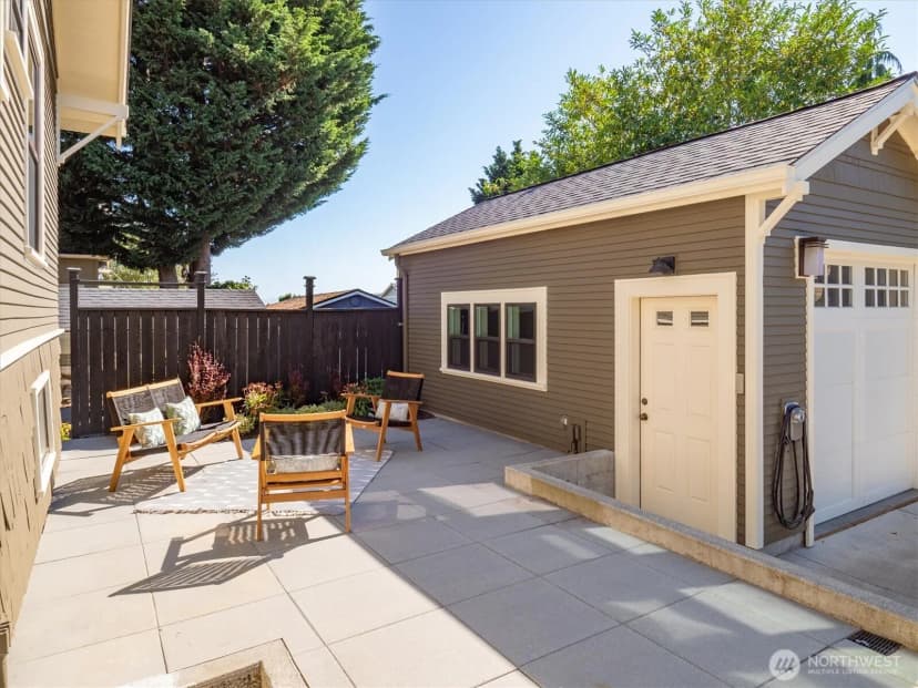 Property photo for 327 N 78th Street, Seattle photo 30