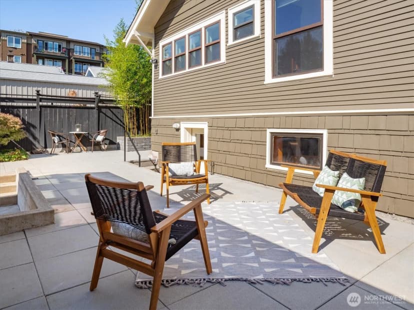 Property photo for 327 N 78th Street, Seattle photo 28