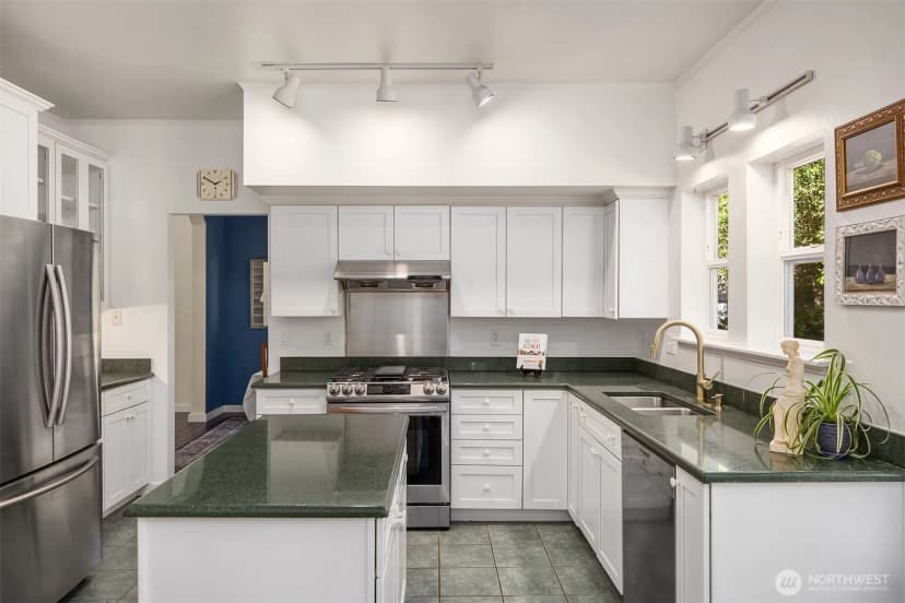 Property photo for 5960 Old Mill Road Ne, Bainbridge Island photo 15