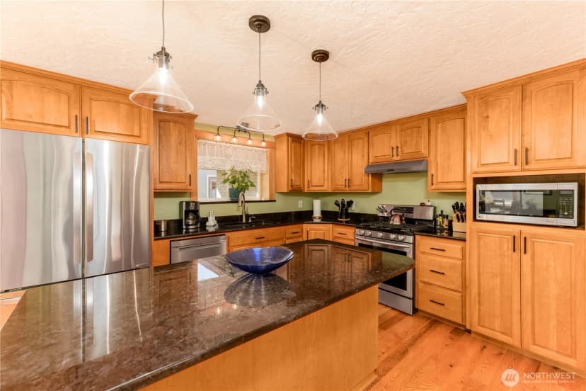 Property photo for 273702 Hwy 101, Sequim photo 11