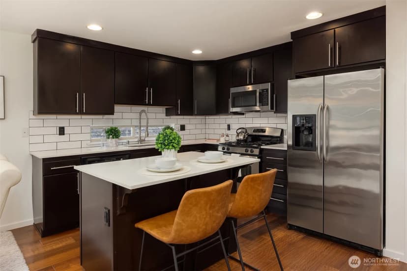 Property photo for 2831 Sw Yancy Street ##a, Seattle photo 6