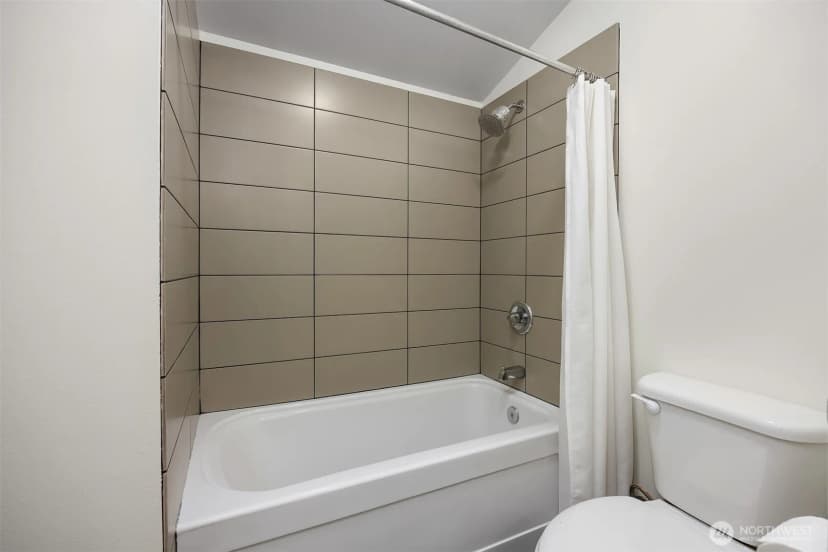 Property photo for 2831 Sw Yancy Street ##a, Seattle photo 21