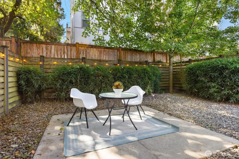 Property photo for 2831 Sw Yancy Street ##a, Seattle photo 4