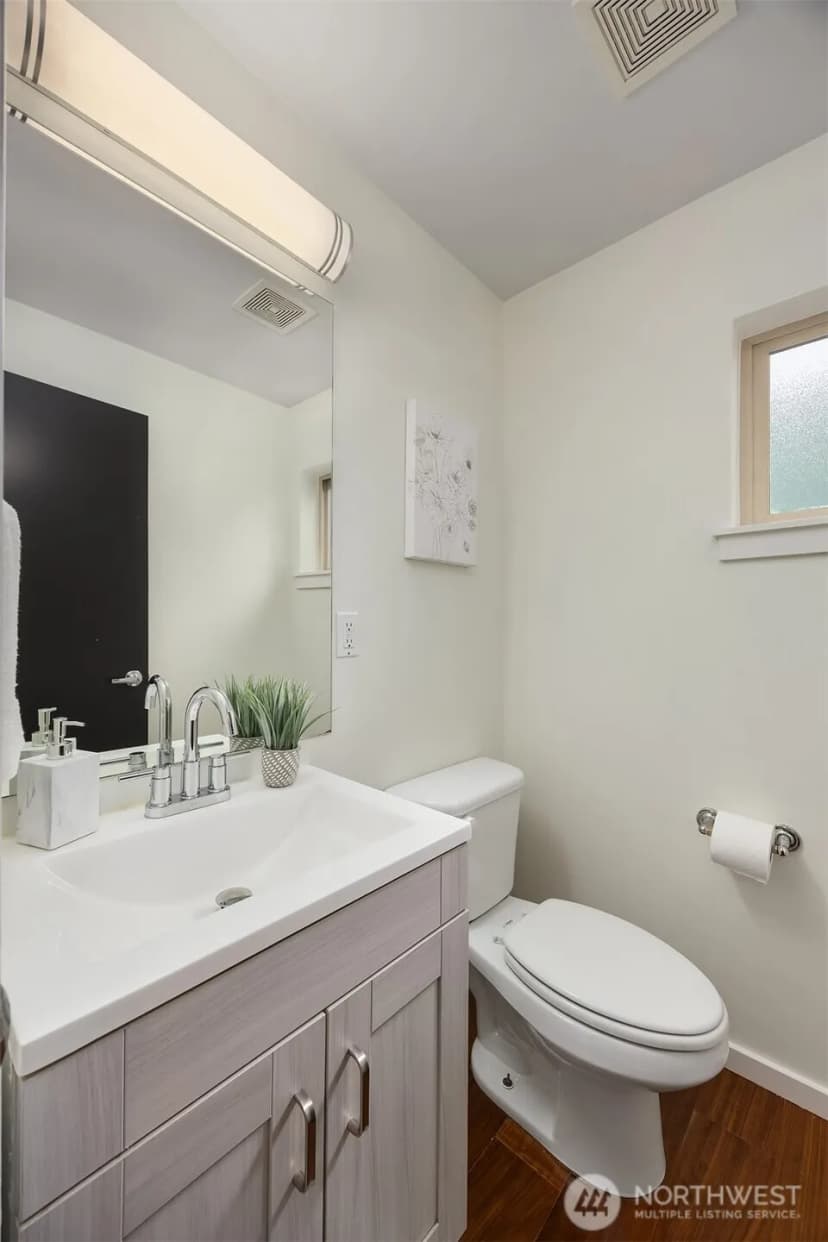 Property photo for 2831 Sw Yancy Street ##a, Seattle photo 16