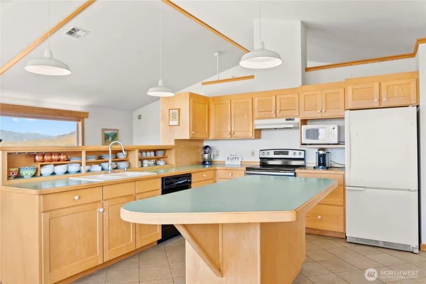 Property photo for 25 Deer Trails Way, Winthrop photo 13