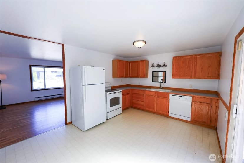Property photo for 908 Willow Street, Sumner photo 7