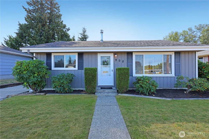 Property photo for 908 Willow Street, Sumner