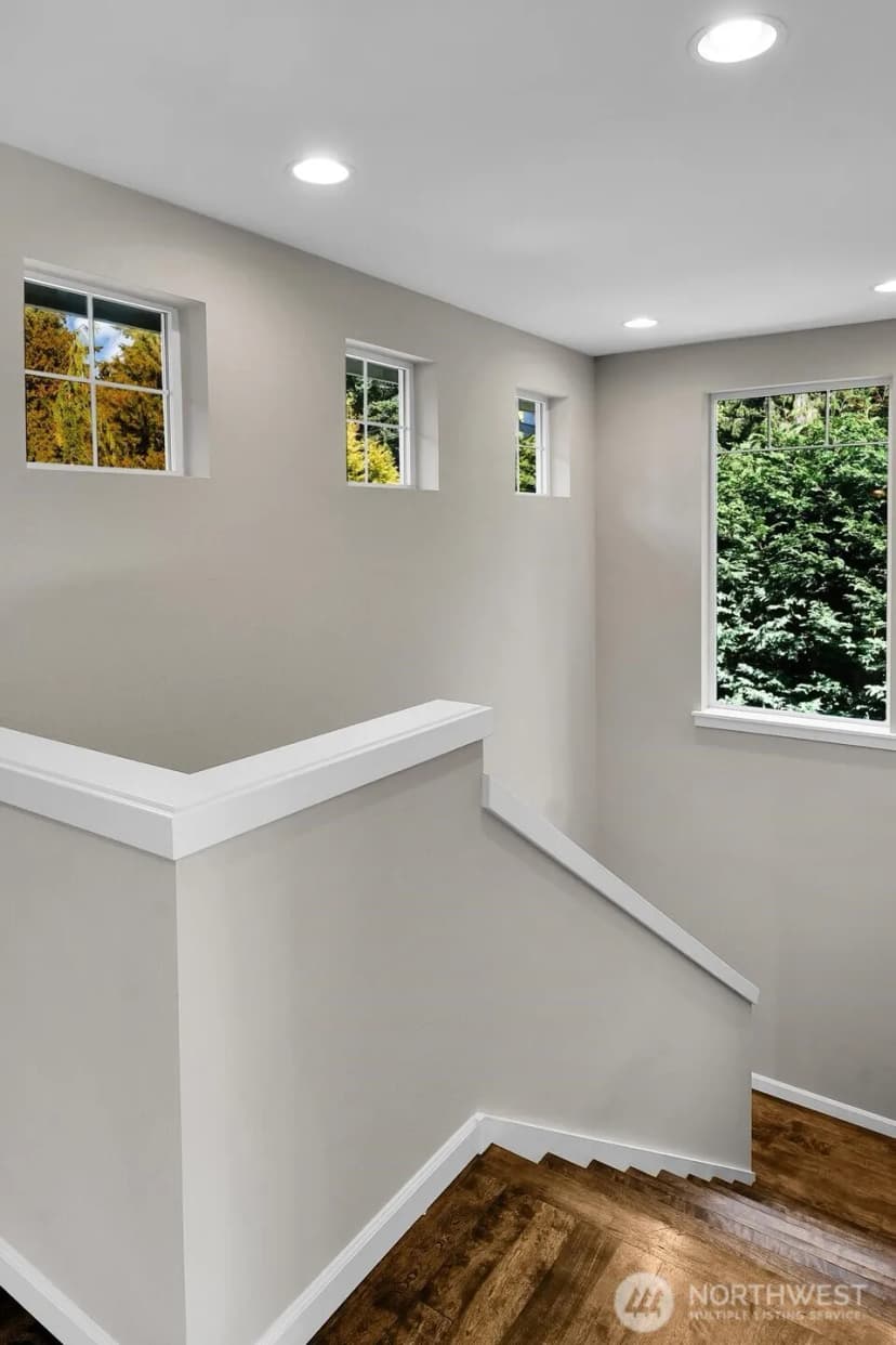 Property photo for 1052 Alder Street, Edmonds photo 15