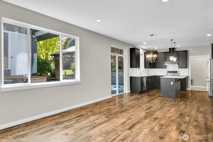 Property photo for 1052 Alder Street, Edmonds photo 8