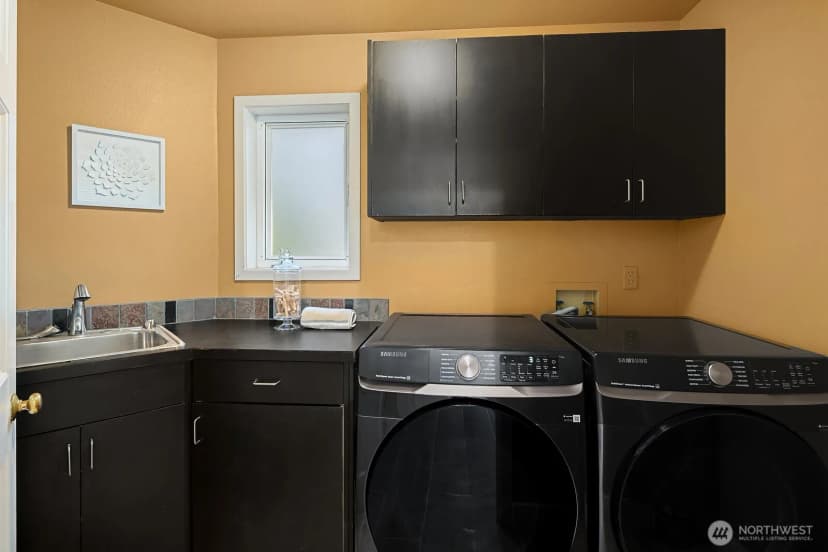 Property photo for 17008 72nd Place W, Edmonds photo 34