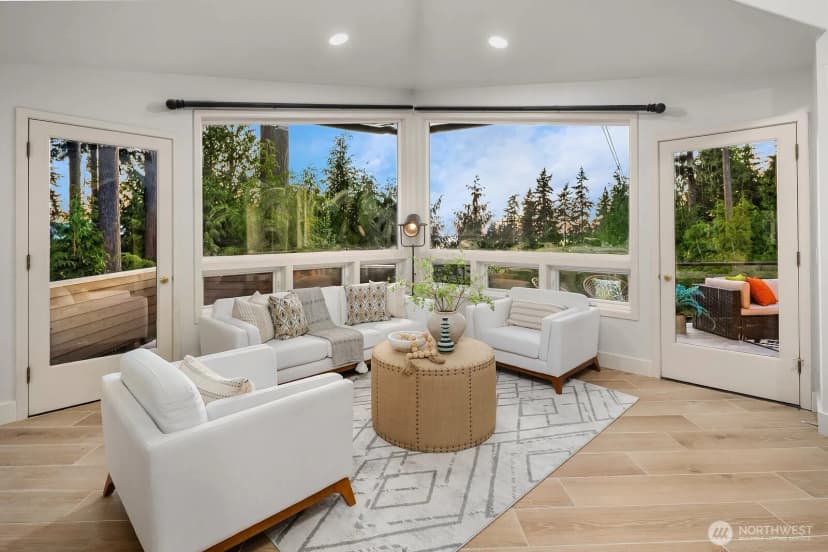 Property photo for 17008 72nd Place W, Edmonds photo 9