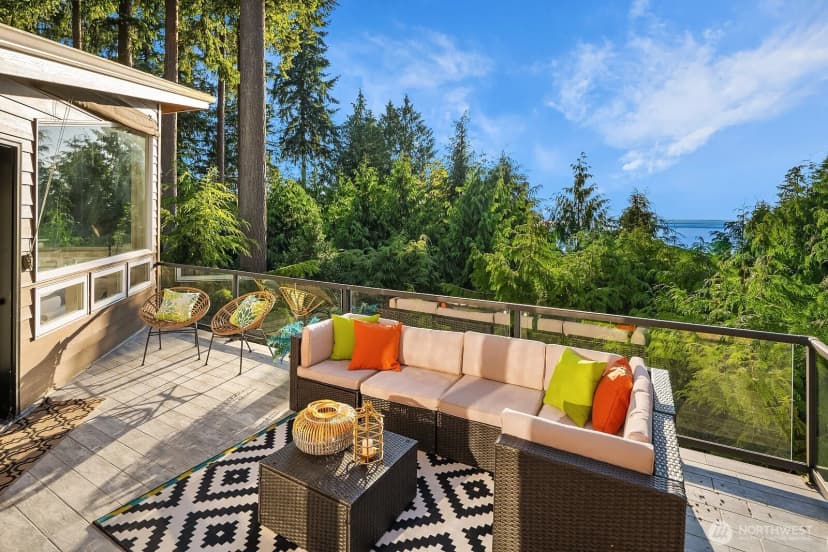 Property photo for 17008 72nd Place W, Edmonds photo 11