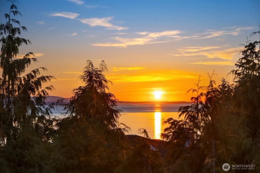 Property photo for 17008 72nd Place W, Edmonds photo 39