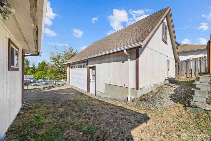 Property photo for 2126 Zephyr Place, Bellingham photo 31