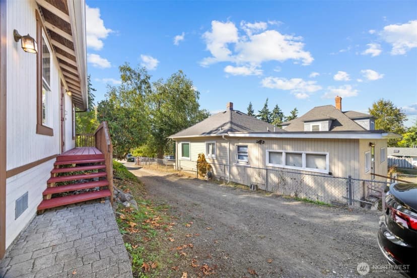 Property photo for 2126 Zephyr Place, Bellingham photo 22