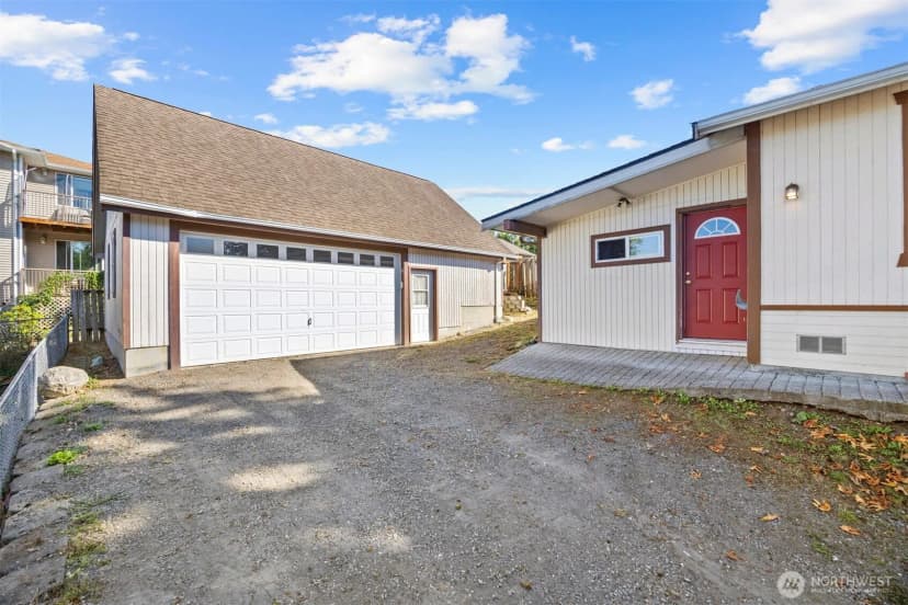 Property photo for 2126 Zephyr Place, Bellingham photo 32