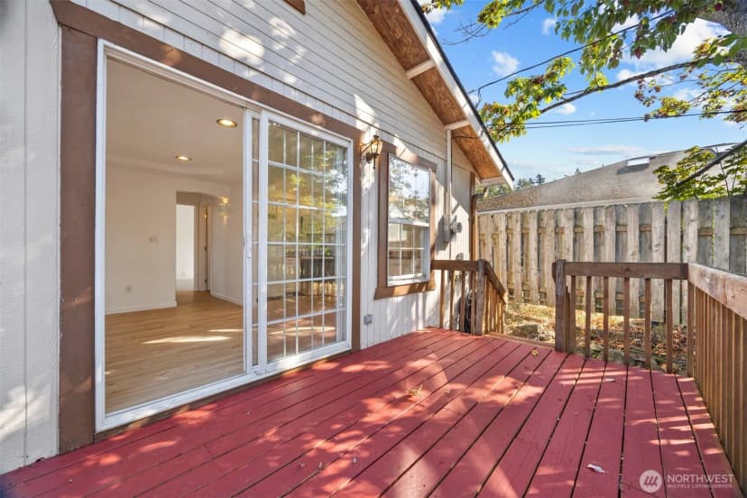 Property photo for 2126 Zephyr Place, Bellingham photo 21